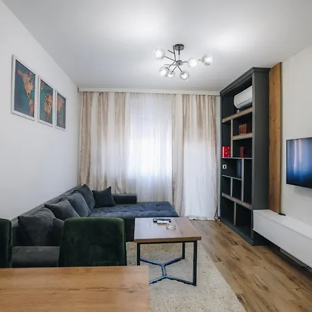 Apartament Duga Park Lux *