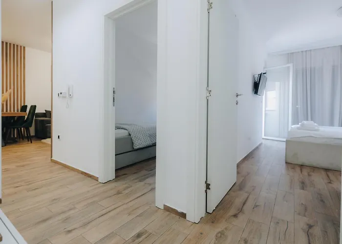 Duga Park Lux Apartment